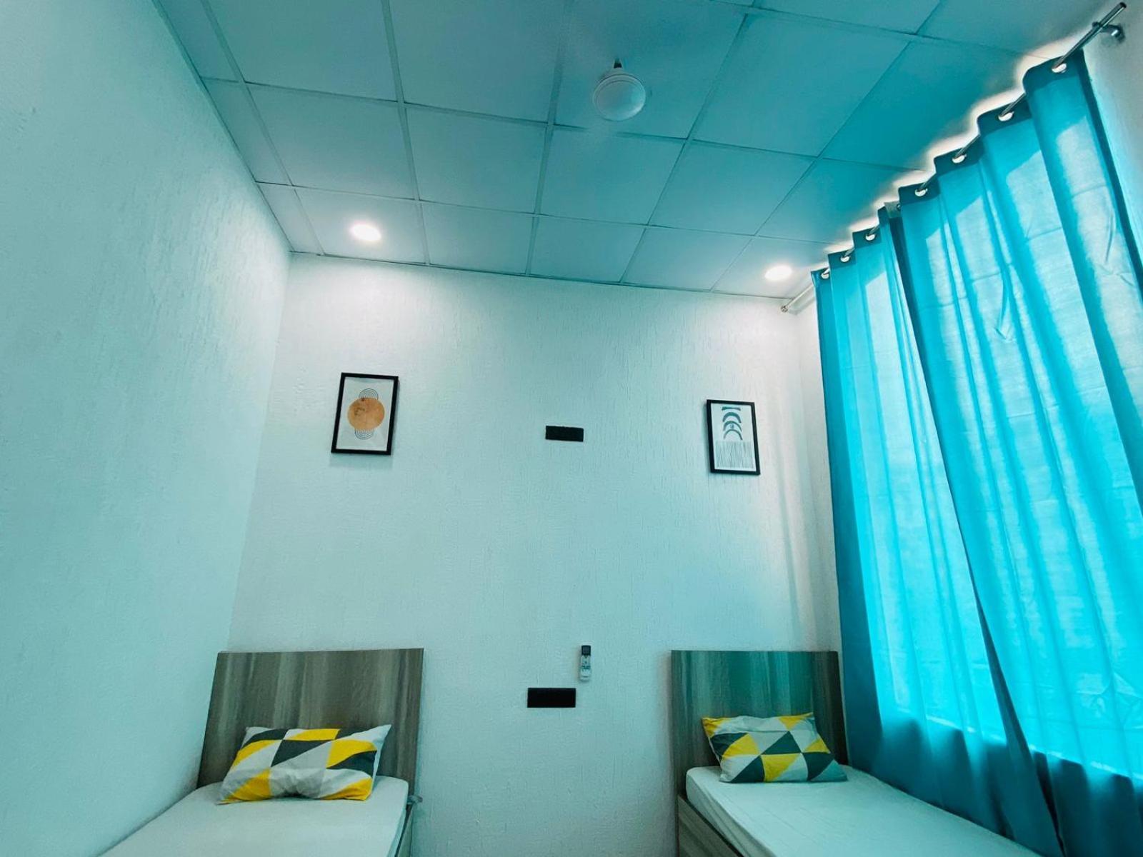 Abuzz Oxfordcaps Imperial Heights Mussoorie Dehradun Hostel Bagian luar foto