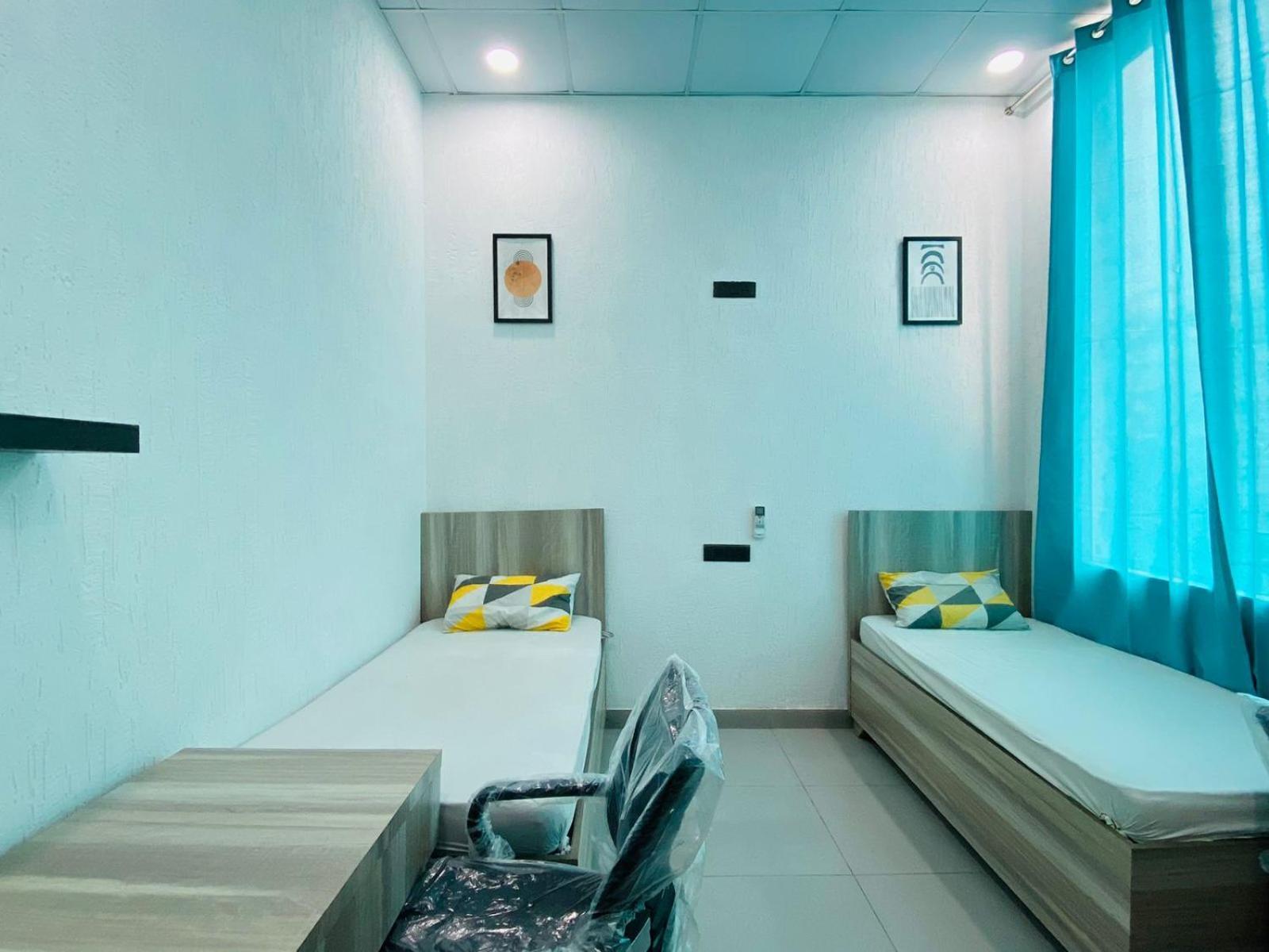 Abuzz Oxfordcaps Imperial Heights Mussoorie Dehradun Hostel Bagian luar foto