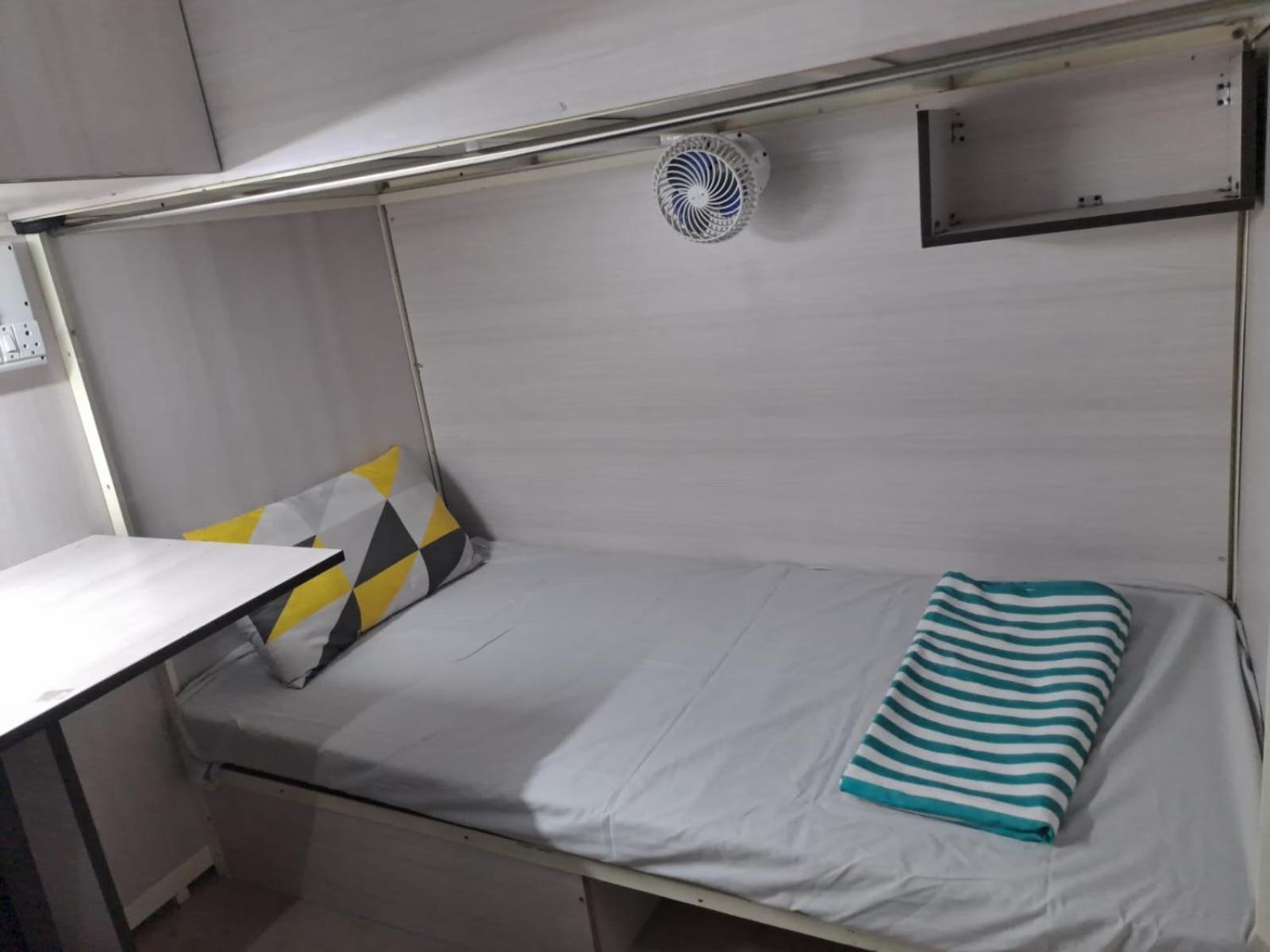 Abuzz Oxfordcaps Imperial Heights Mussoorie Dehradun Hostel Bagian luar foto