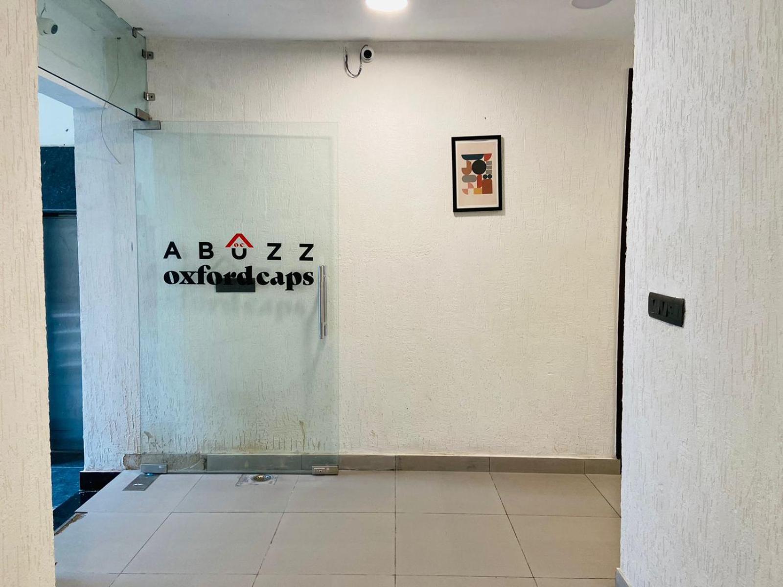 Abuzz Oxfordcaps Imperial Heights Mussoorie Dehradun Hostel Bagian luar foto
